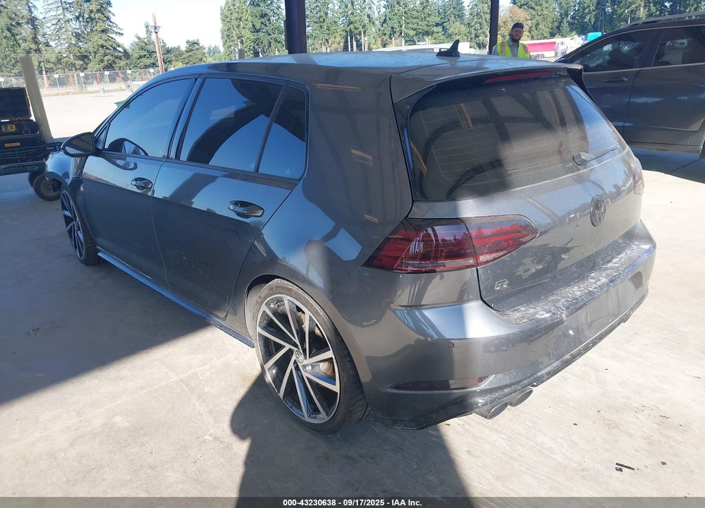 2018 VOLKSWAGEN GOLF R VIN: WVWVF7AU0JW199497