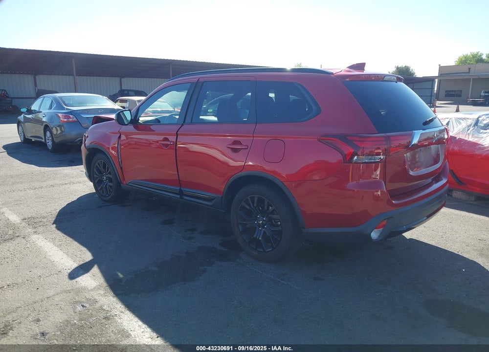 2018 MITSUBISHI OUTLANDER VIN: JA4AD3A32JZ054359
