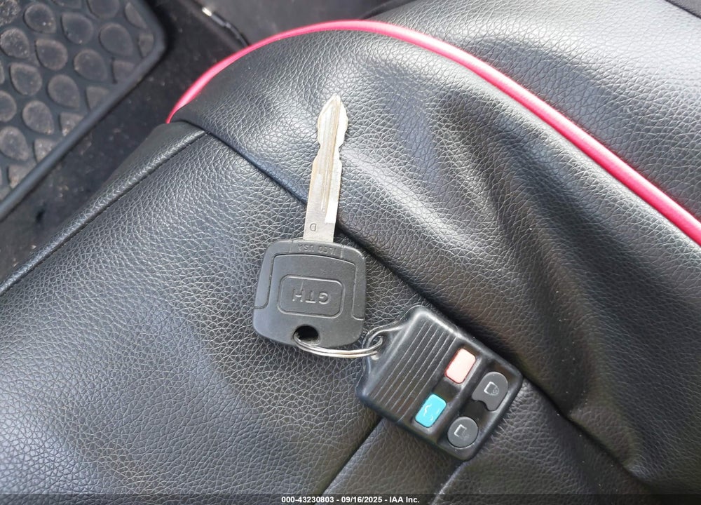 2005 FORD ESCAPE XLT VIN: 1FMYU031X5KB23968