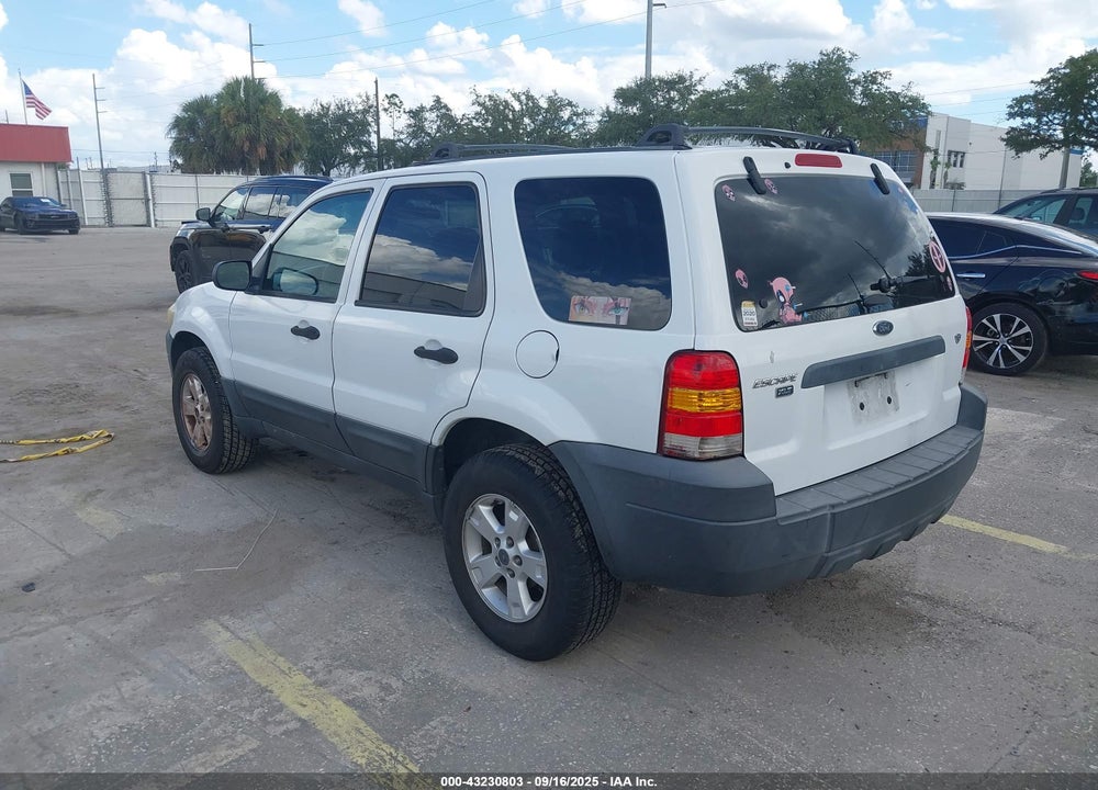 2005 FORD ESCAPE XLT VIN: 1FMYU031X5KB23968