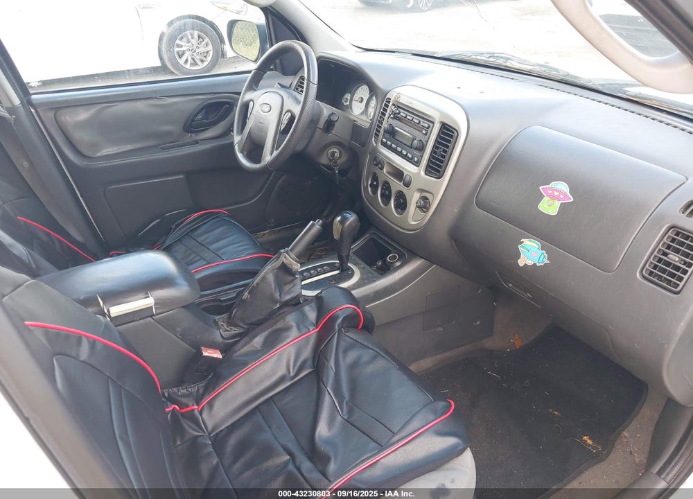 2005 FORD ESCAPE XLT VIN: 1FMYU031X5KB23968