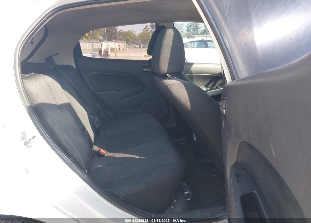 2013 MAZDA 2 SPORT VIN: JM1DE1KY6D0153581