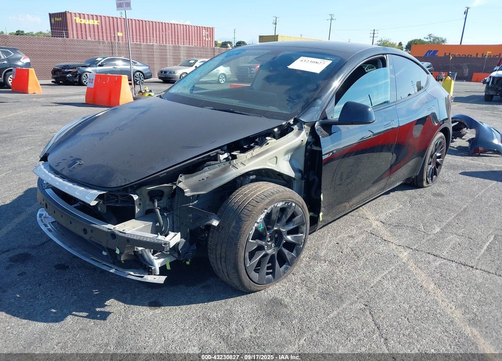 2023 TESLA MODEL Y AWD/LONG RANGE DUAL MOTOR ALL-WHEEL DRIVE VIN: 7SAYGAEE5PF879096