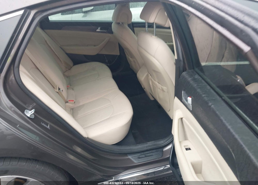 2016 HYUNDAI SONATA VIN: 5NPE34AF6GH410354