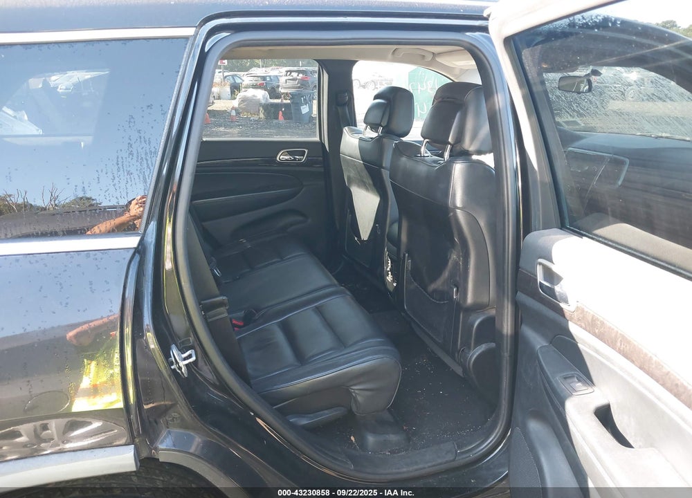 2012 JEEP GRAND CHEROKEE VIN: 1C4RJFAG3CC118842