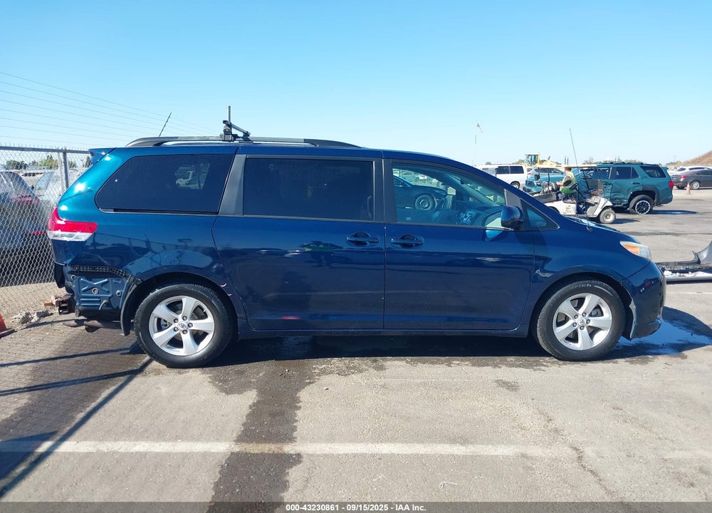 2011 TOYOTA SIENNA LE V6 VIN: 5TDKK3DC5BS004957