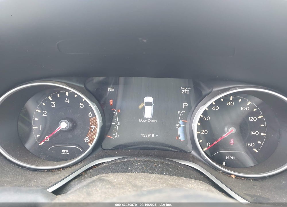 2018 JEEP COMPASS VIN: 3C4NJCBB0JT300094