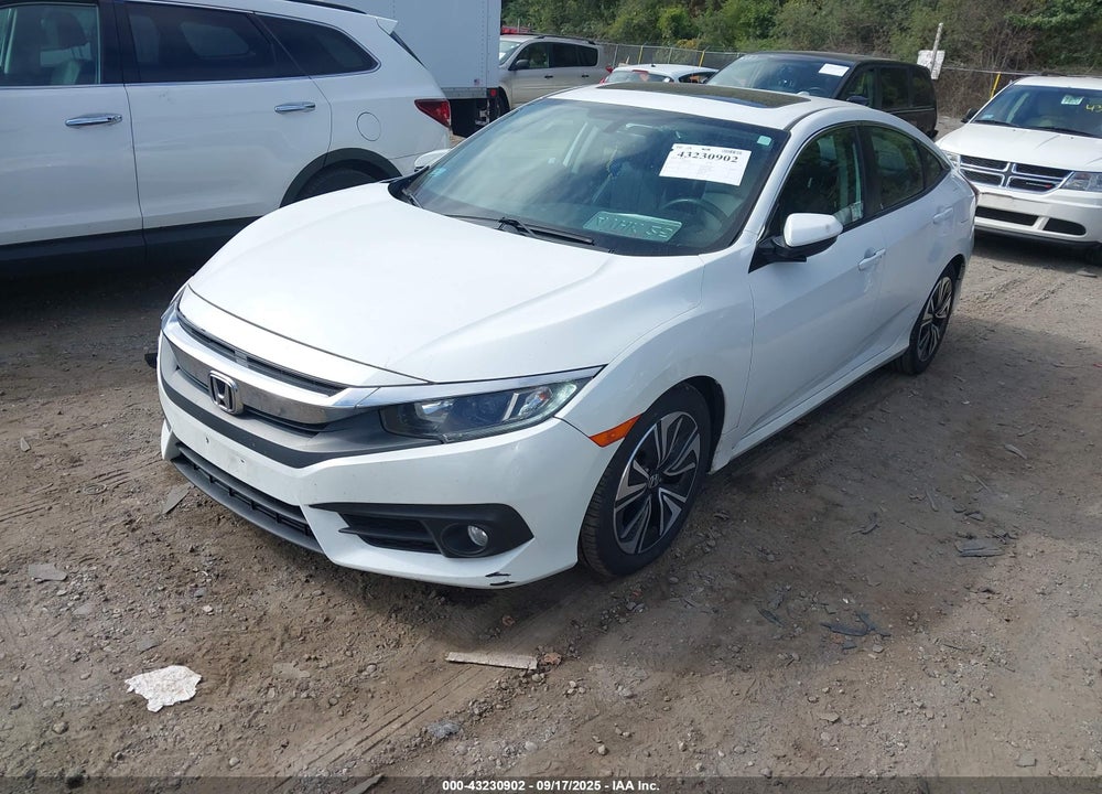 2017 HONDA CIVIC VIN: 2HGFC1F72HH652218