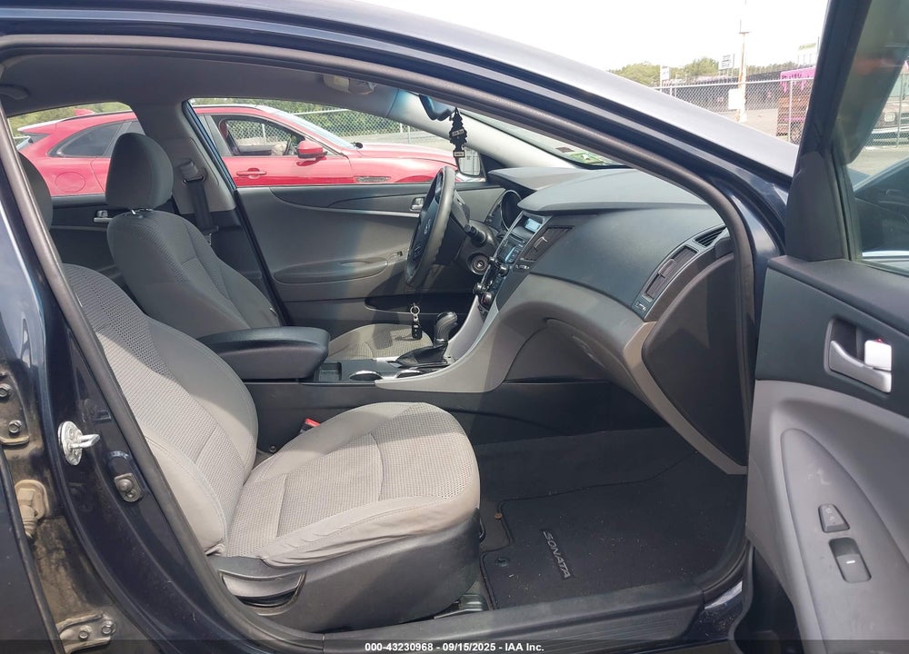 2012 HYUNDAI SONATA GLS PZEV VIN: 5NPEB4AC0CH407243