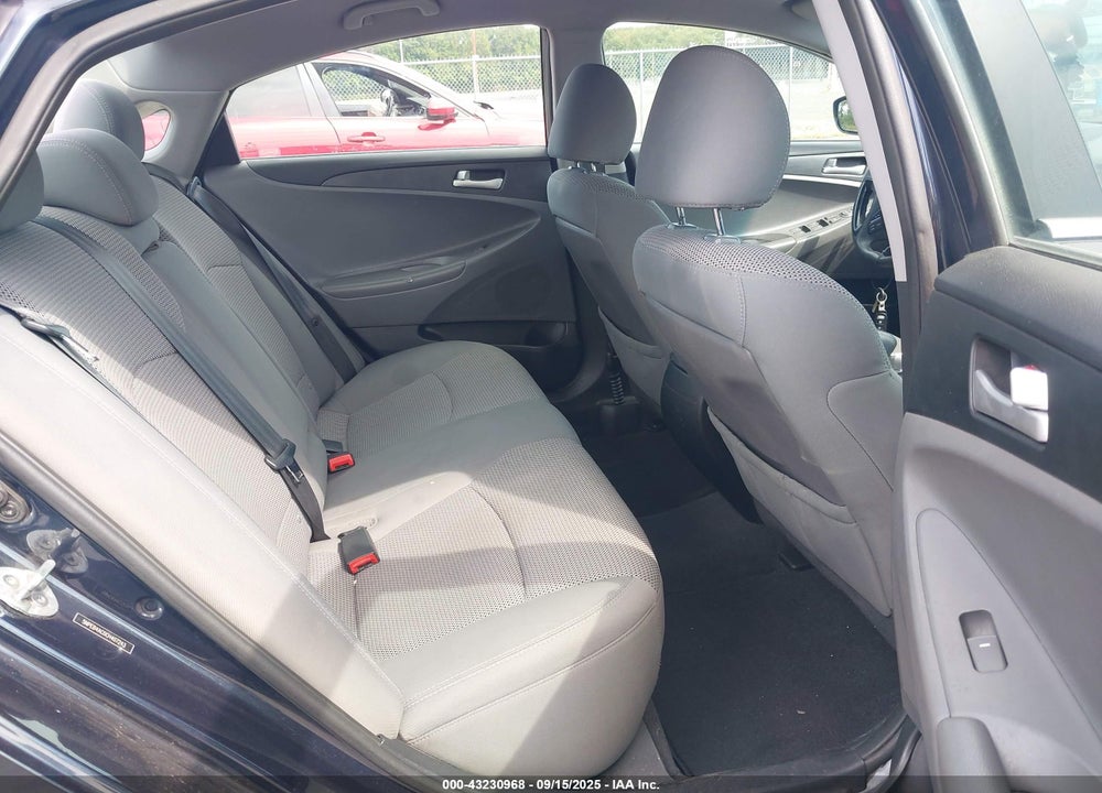 2012 HYUNDAI SONATA GLS PZEV VIN: 5NPEB4AC0CH407243