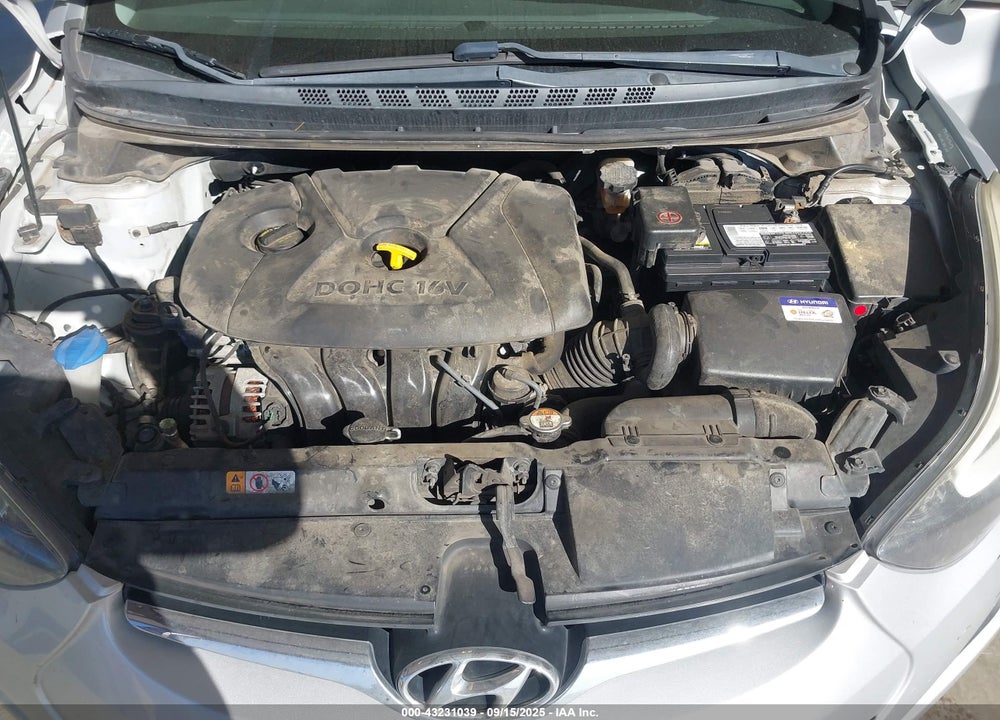 2014 HYUNDAI ELANTRA VIN: KMHDH4AE6EU170032