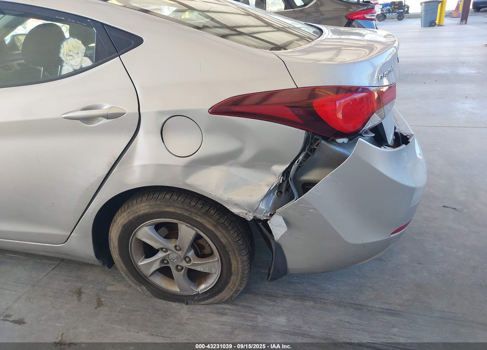 2014 HYUNDAI ELANTRA VIN: KMHDH4AE6EU170032