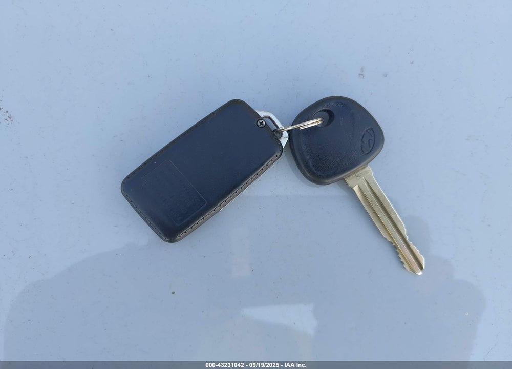 2018 HYUNDAI ELANTRA VIN: 5NPD84LF9JH241576