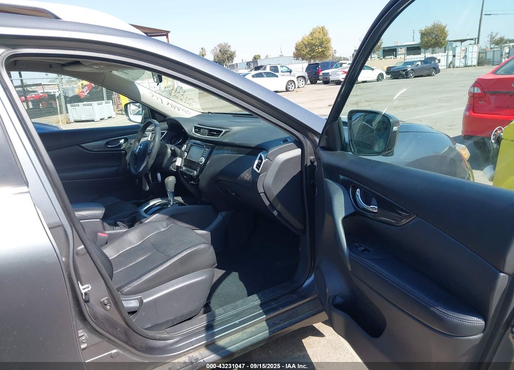 2016 NISSAN ROGUE VIN: 5N1AT2MT9GC747340