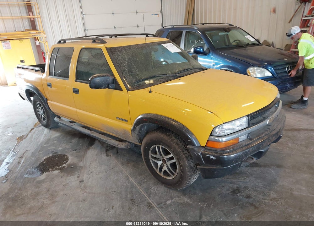 2003 CHEVROLET S-10 LS VIN: 1GCDT13X33K145159