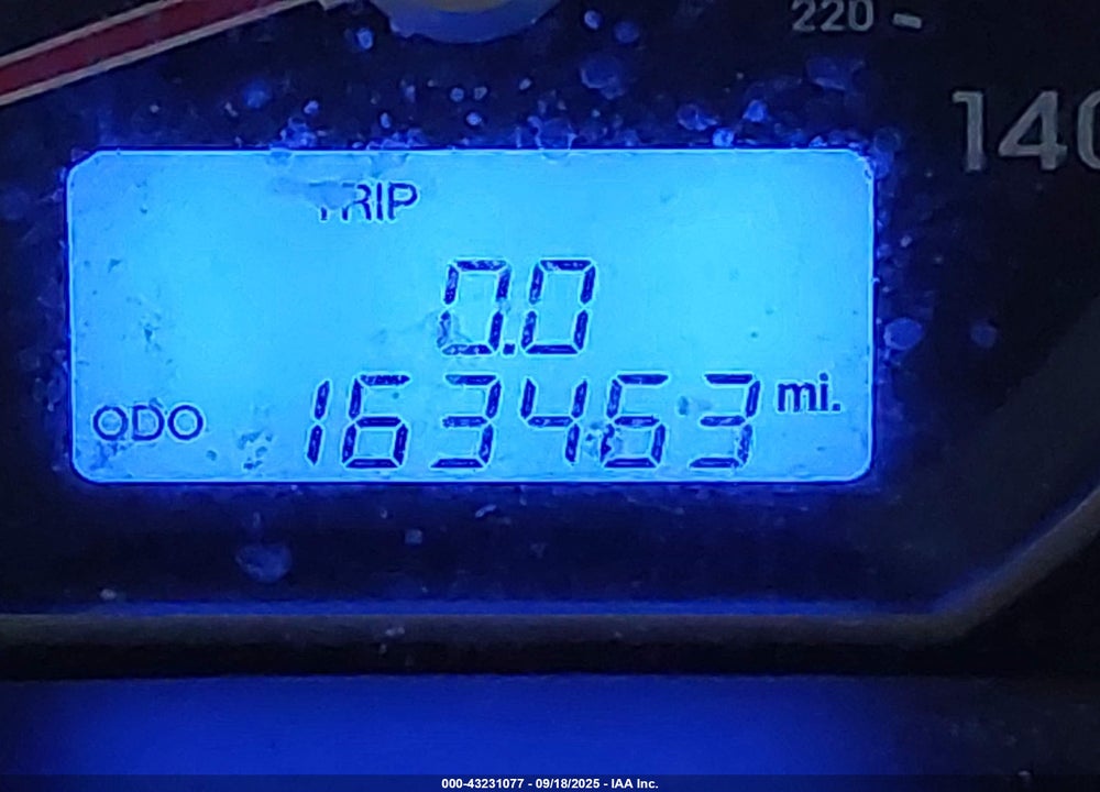 2012 HYUNDAI SANTA FE VIN: 5XYZGDAB2CG092009