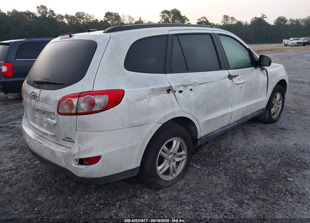 2012 HYUNDAI SANTA FE VIN: 5XYZGDAB2CG092009