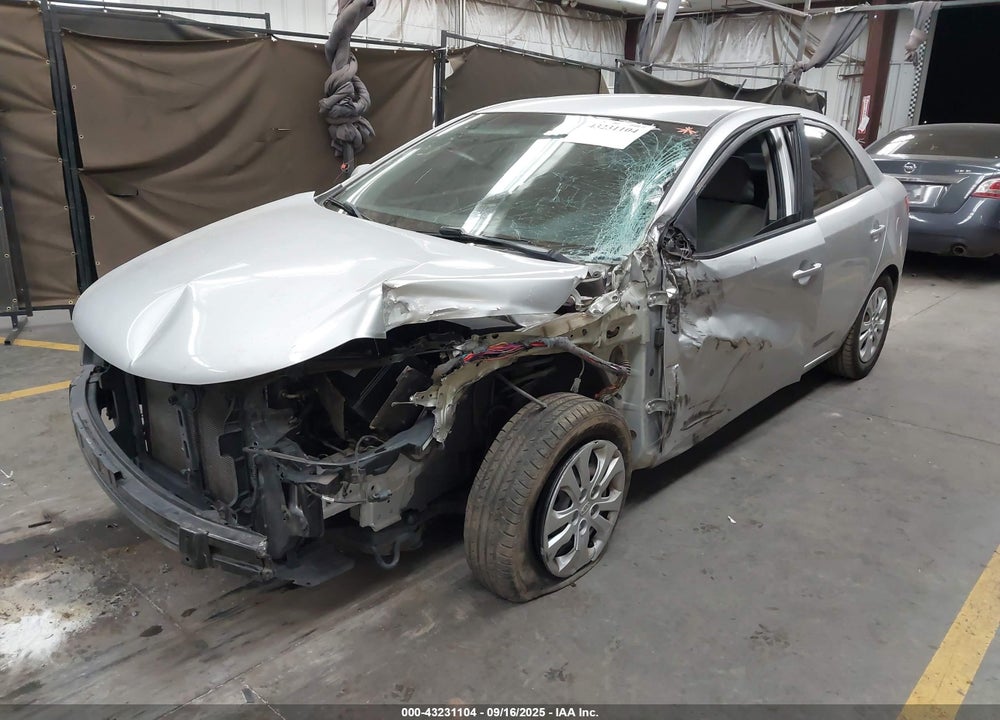 2013 KIA FORTE VIN: KNAFT4A28D5741107