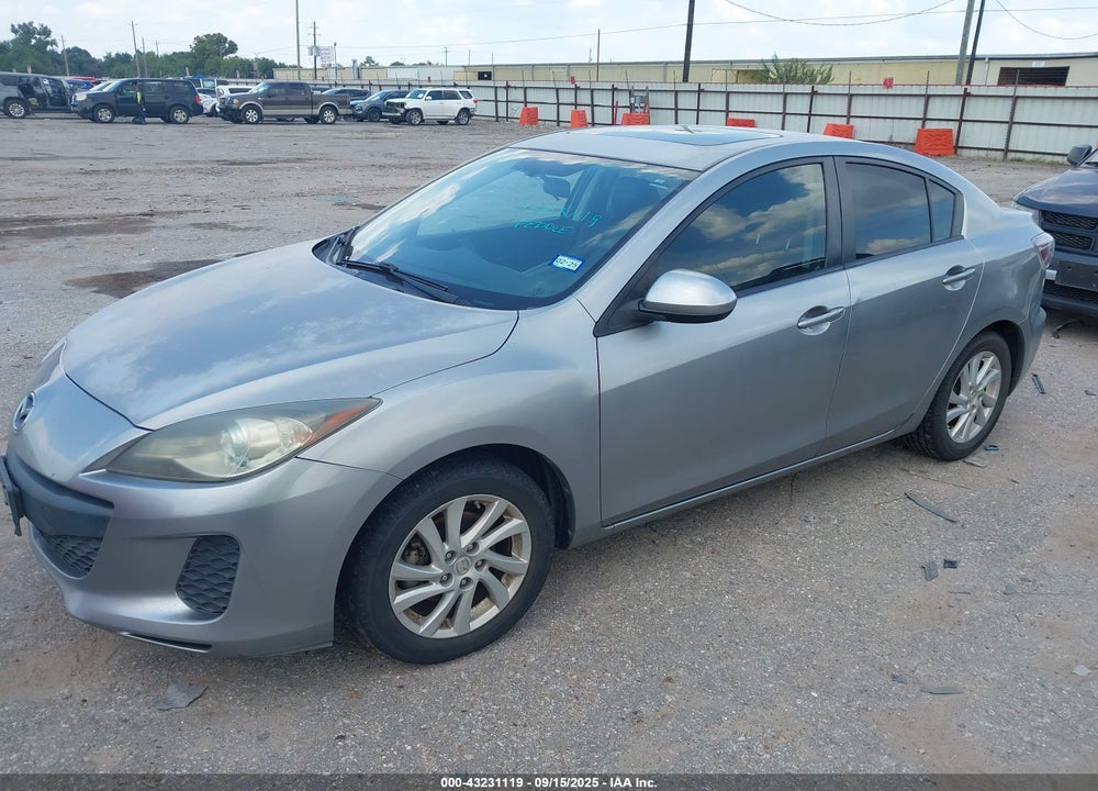 2012 MAZDA 3 VIN: JM1BL1W78C1611421