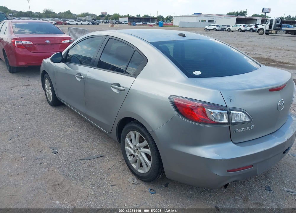 2012 MAZDA 3 VIN: JM1BL1W78C1611421