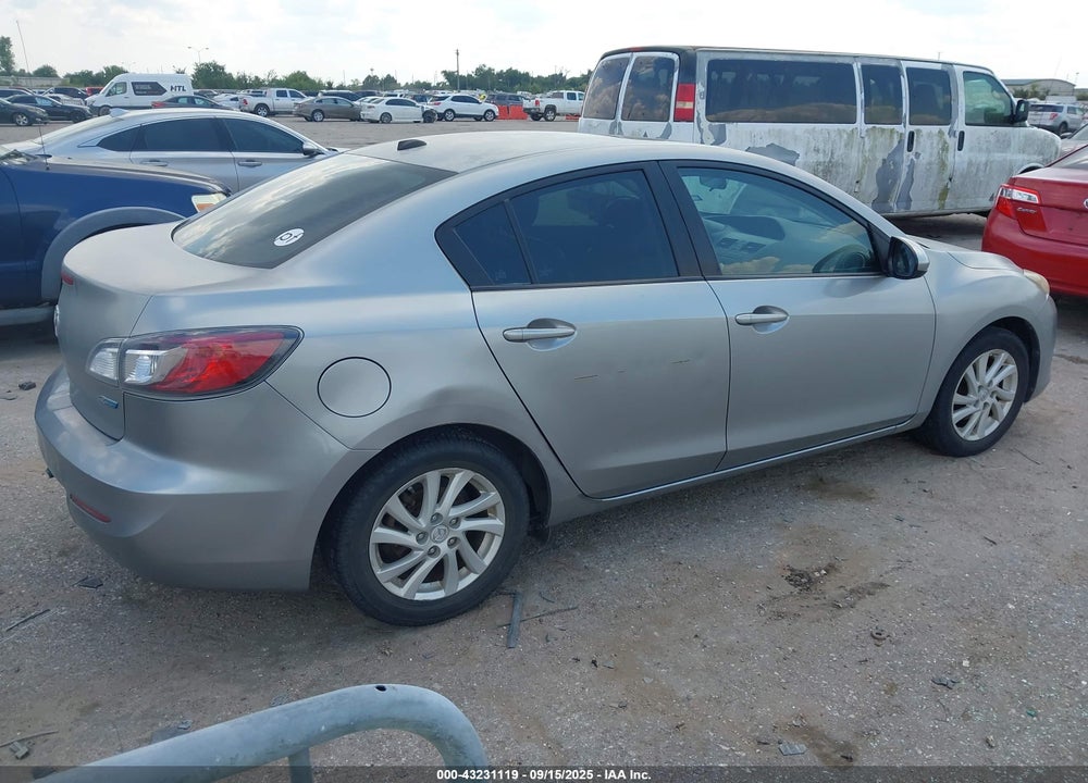 2012 MAZDA 3 VIN: JM1BL1W78C1611421