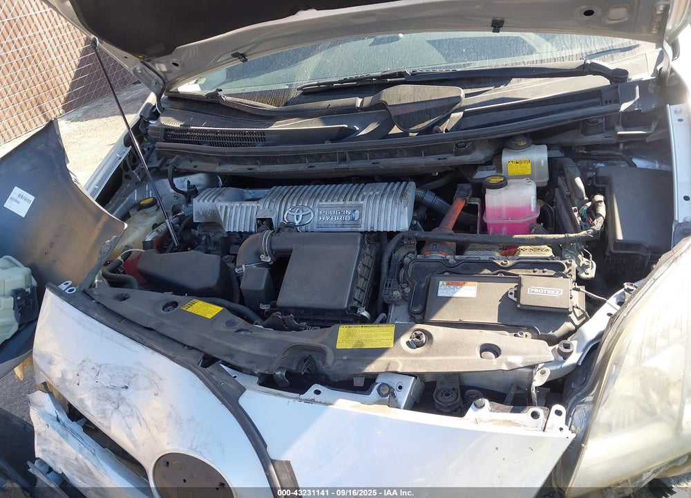 2013 TOYOTA PRIUS PLUG-IN VIN: JTDKN3DP2D3046548
