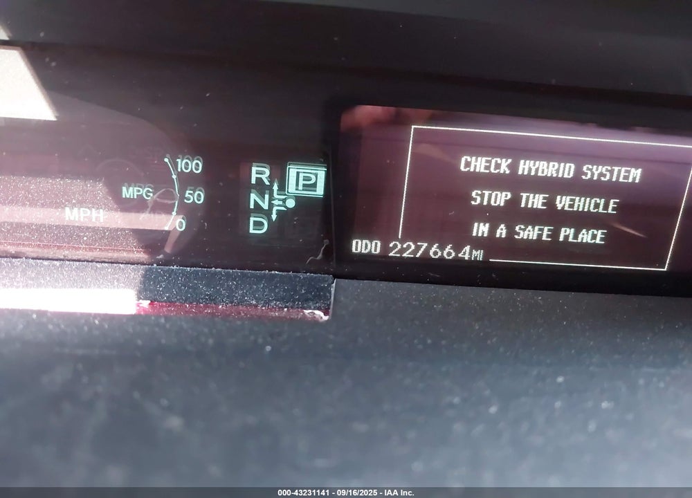 2013 TOYOTA PRIUS PLUG-IN VIN: JTDKN3DP2D3046548
