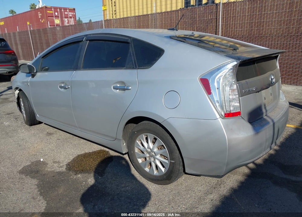 2013 TOYOTA PRIUS PLUG-IN VIN: JTDKN3DP2D3046548