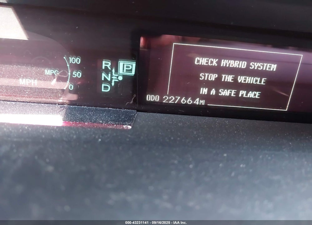 2013 TOYOTA PRIUS PLUG-IN VIN: JTDKN3DP2D3046548