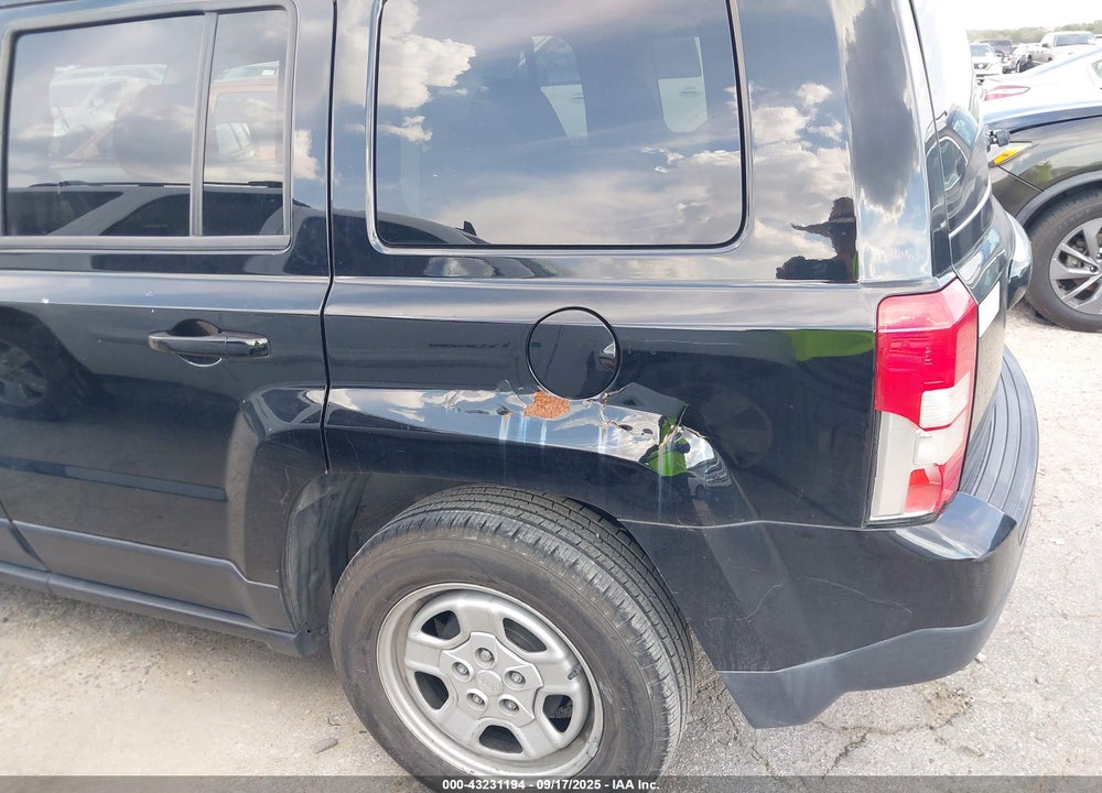 2016 JEEP PATRIOT VIN: 1C4NJPBB0GD536489