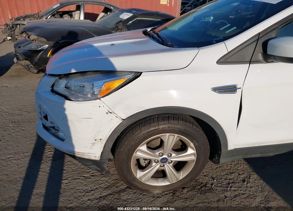 2016 FORD ESCAPE VIN: 1FMCU0G78GUB99334