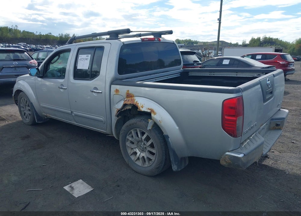2010 NISSAN FRONTIER LE VIN: 1N6AD0EV5AC444095