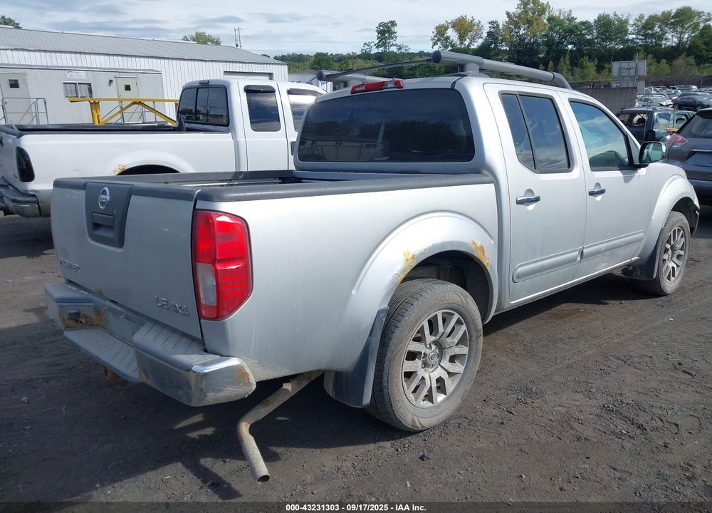 2010 NISSAN FRONTIER LE VIN: 1N6AD0EV5AC444095