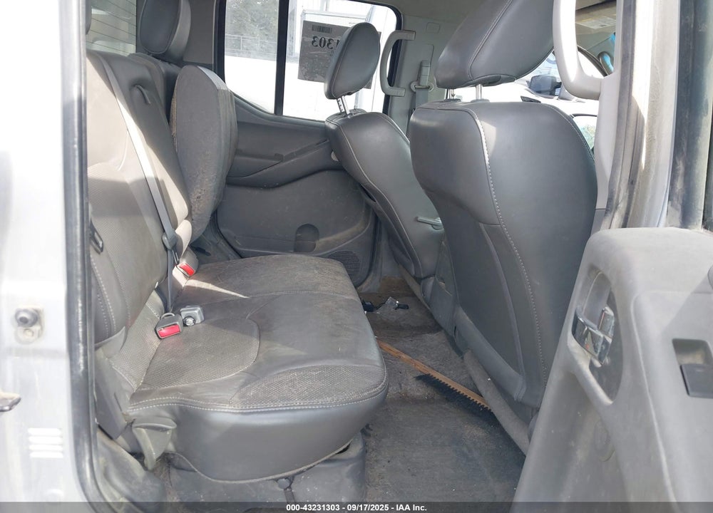2010 NISSAN FRONTIER LE VIN: 1N6AD0EV5AC444095