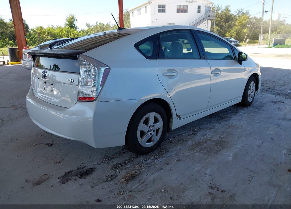 2010 TOYOTA PRIUS VIN: JTDKN3DU6A0117639