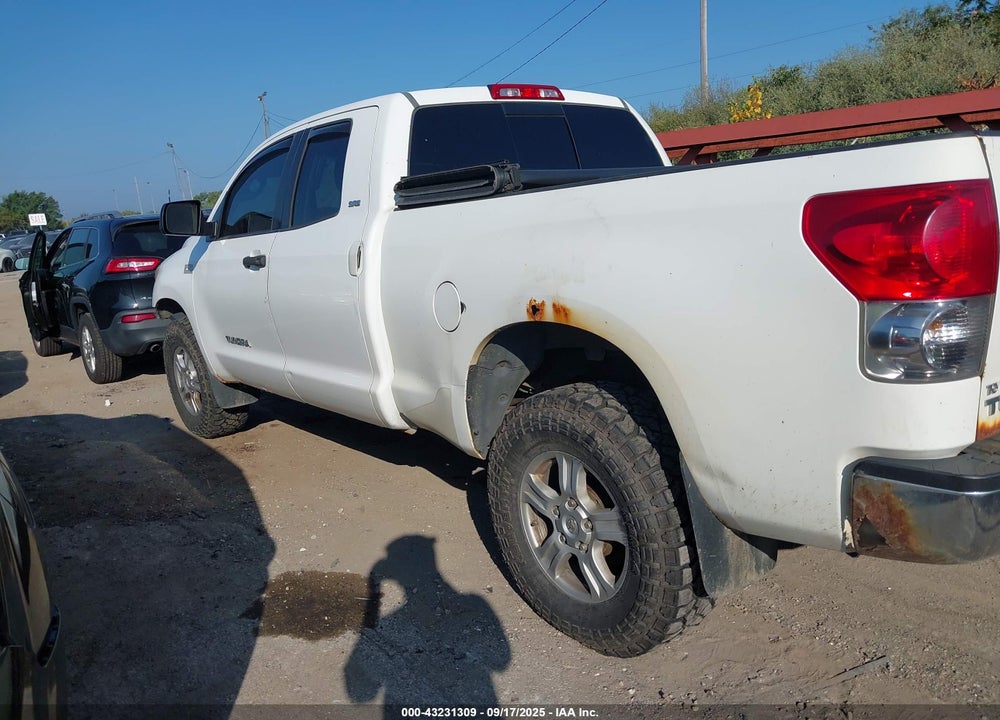 2007 TOYOTA TUNDRA SR5 5.7L V8 VIN: 5TBBV54177S473548