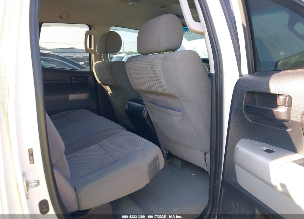 2007 TOYOTA TUNDRA SR5 5.7L V8 VIN: 5TBBV54177S473548