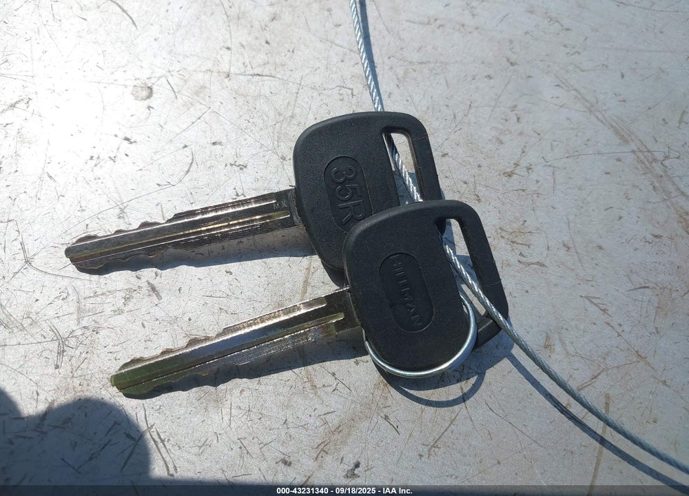 2006 TOYOTA CAMRY LE VIN: 4T1BE32K06U739828