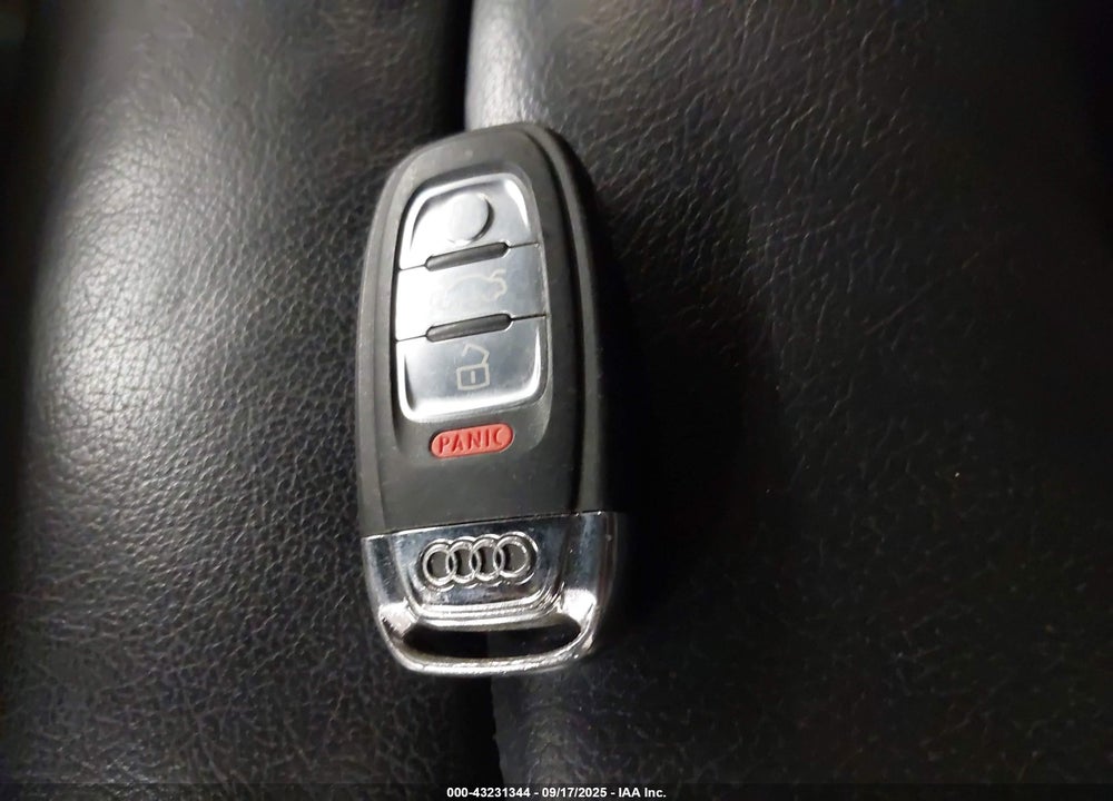 2016 AUDI A4 2.0T PREMIUM VIN: WAUBFAFL8GN007559
