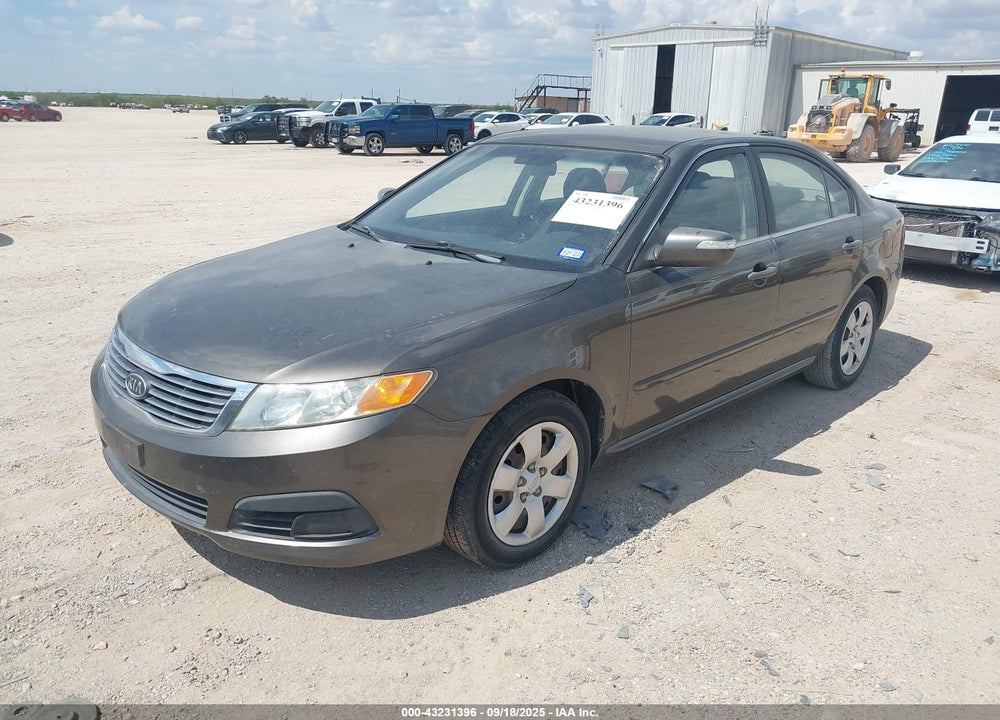 2009 KIA OPTIMA VIN: KNAGE228795319424