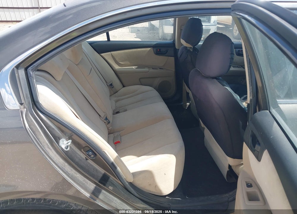 2009 KIA OPTIMA VIN: KNAGE228795319424