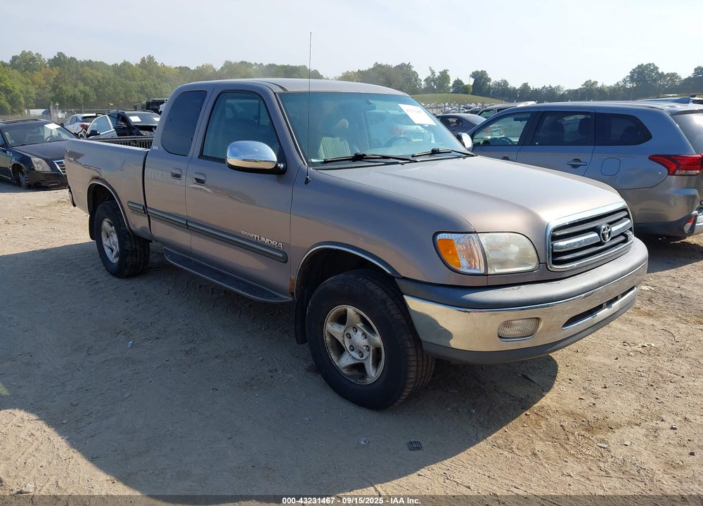 2000 TOYOTA TUNDRA SR5 V8 VIN: 5TBBT4415YS083517