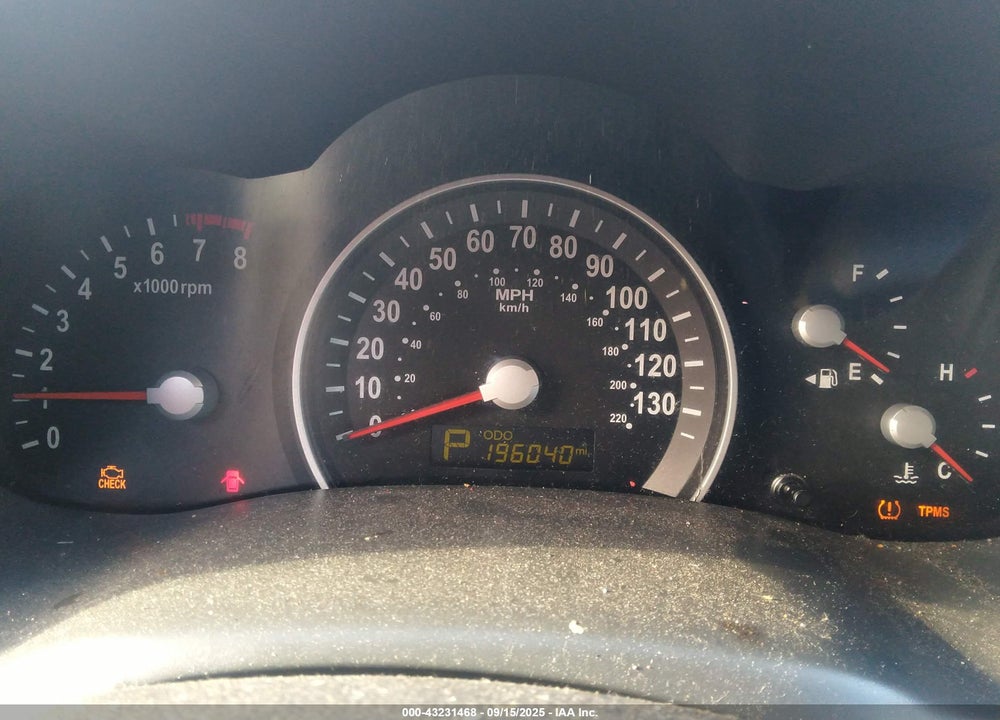 2012 KIA SEDONA VIN: KNDMG4C71C6445524