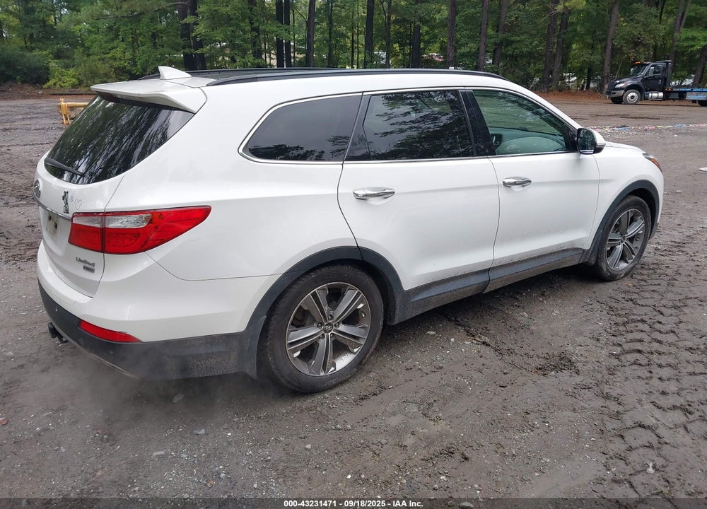 2015 HYUNDAI SANTA FE VIN: KM8SR4HF6FU115259