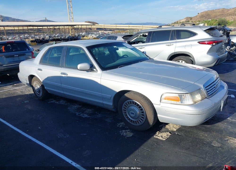 2001 FORD CROWN VICTORIA VIN: 2FAFP73W21X114699