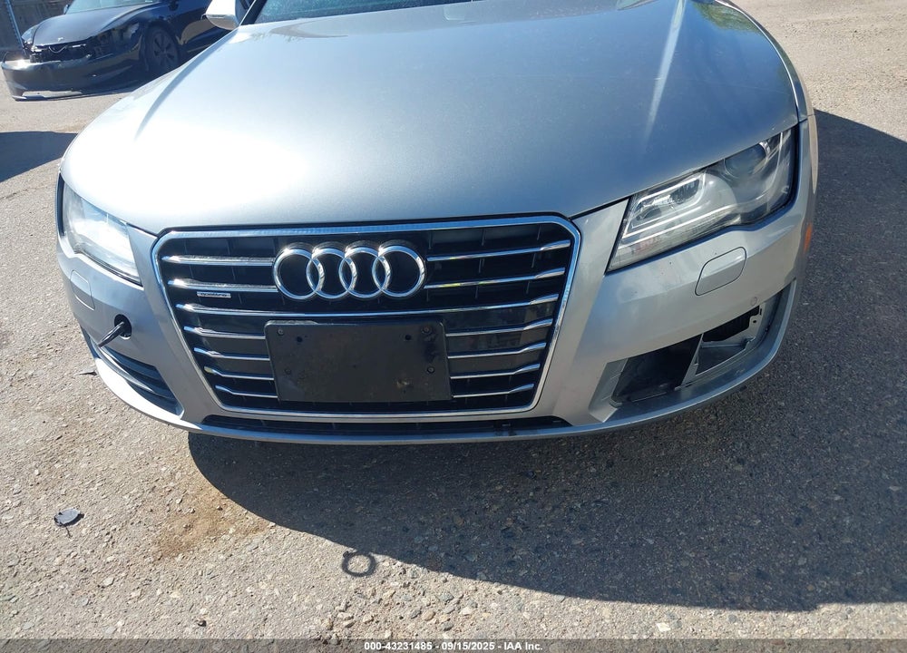 2014 AUDI A7 VIN: WAUWGAFC9EN074652