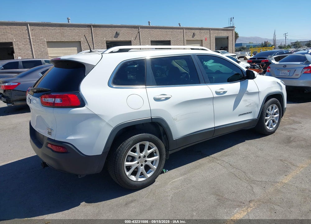 2016 JEEP CHEROKEE VIN: 1C4PJLCBXGW113665