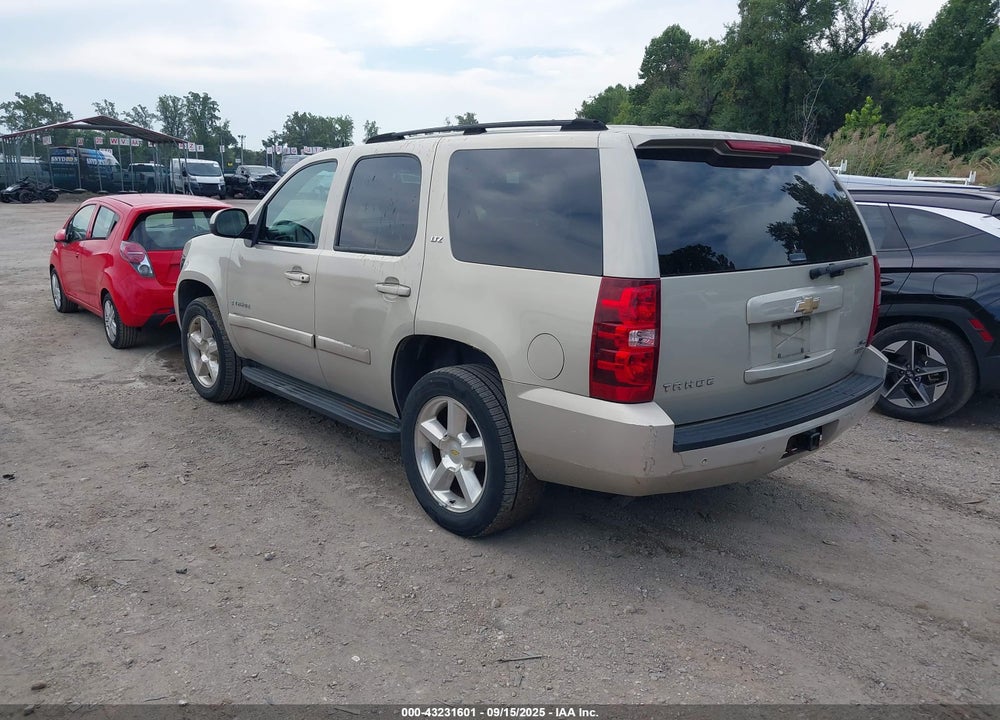 2007 CHEVROLET TAHOE LTZ VIN: 1GNFK130X7R261039