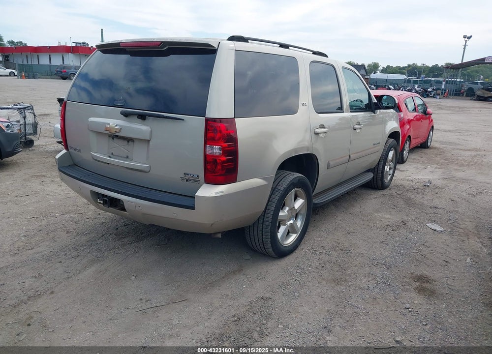 2007 CHEVROLET TAHOE LTZ VIN: 1GNFK130X7R261039