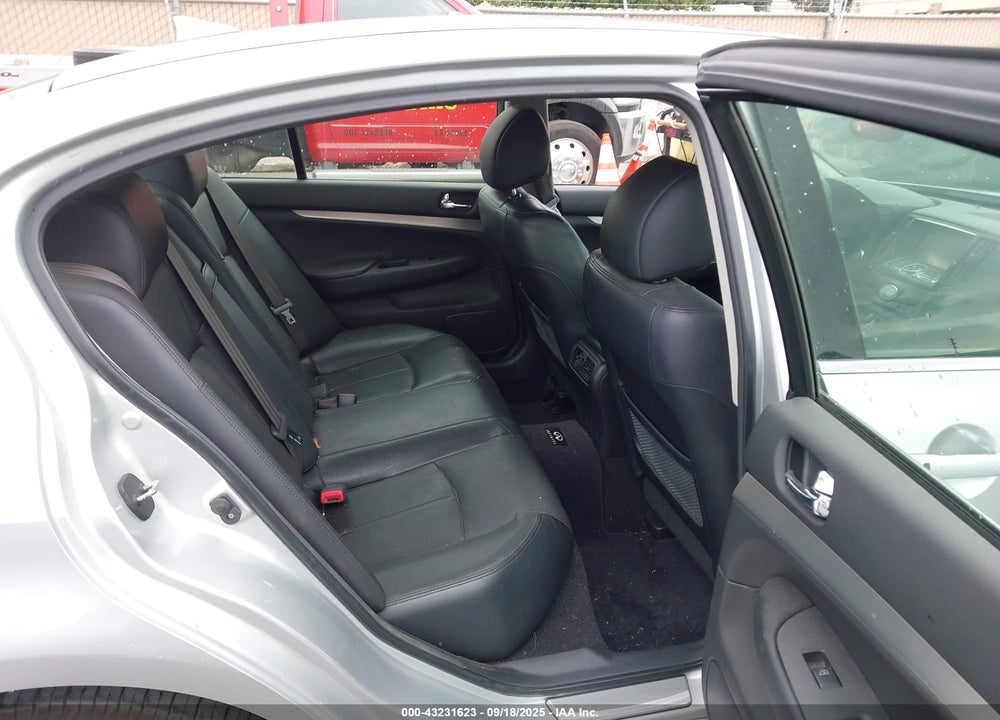 2013 INFINITI G37 JOURNEY VIN: JN1CV6AP0DM725807